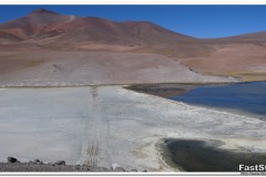 642-PN-Nevado-Trés-Cruces-Laguna-Santa-Rosa